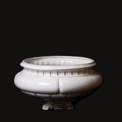 URN WITH CLAWS 25 CM